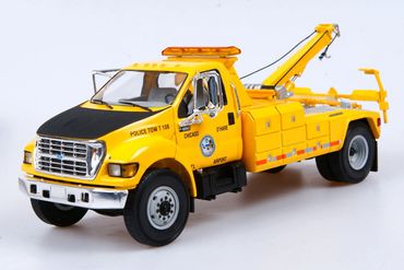 Ford F-650 with Jerr-Dan Tow Body Chicago O'Hare First Gear 19-2950