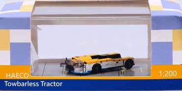 Goldhofer AST-1 Towbarless Tractor HAECO JC Wings GSE2AST102