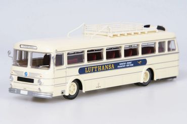 Krauss Maffei KMO160 Lufthansa Brekina 59305