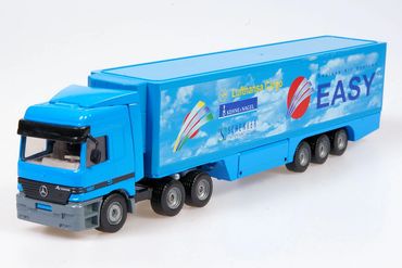 Mercedes Benz Actros Lufthansa Cargo Siku 3816
