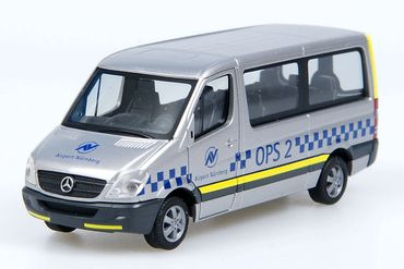 Mercedes Benz Sprinter Nurnberg Airport OPS 2 Herpa