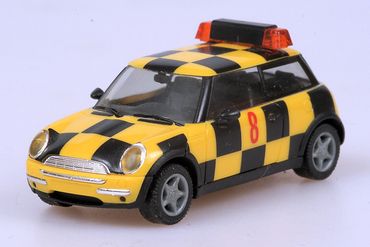 Mini Cooper Follow Me Herpa 045599
