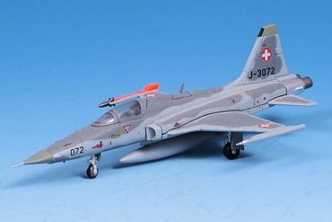 Northrop F5E Tiger II Swiss Air Force J-3072 Herpa 200