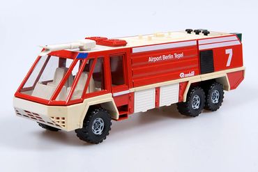 Rosenbauer Simba Fire Tender Berlin Tegel Airport Siku 3513 1:55