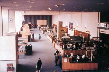 Queens Building (Terminal 2) Interior