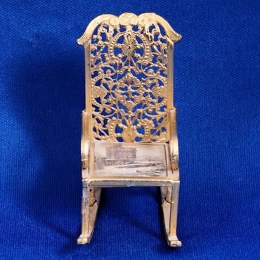 Rocking Chair London Airport