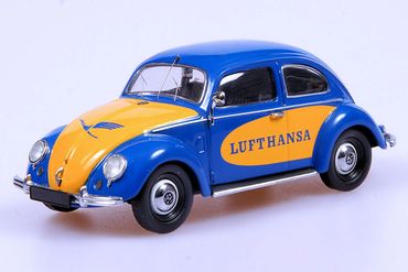 VW Beetle Split Window Lufthansa Schuco 02796