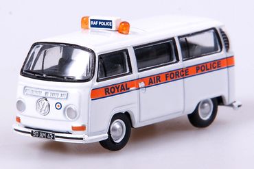 VW Window Bus RAF Police Oxford Diecast 76VW031