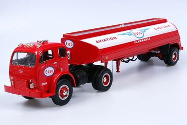 White 3000 Gallon Esso Aviation Tanker First Gear 19-1934