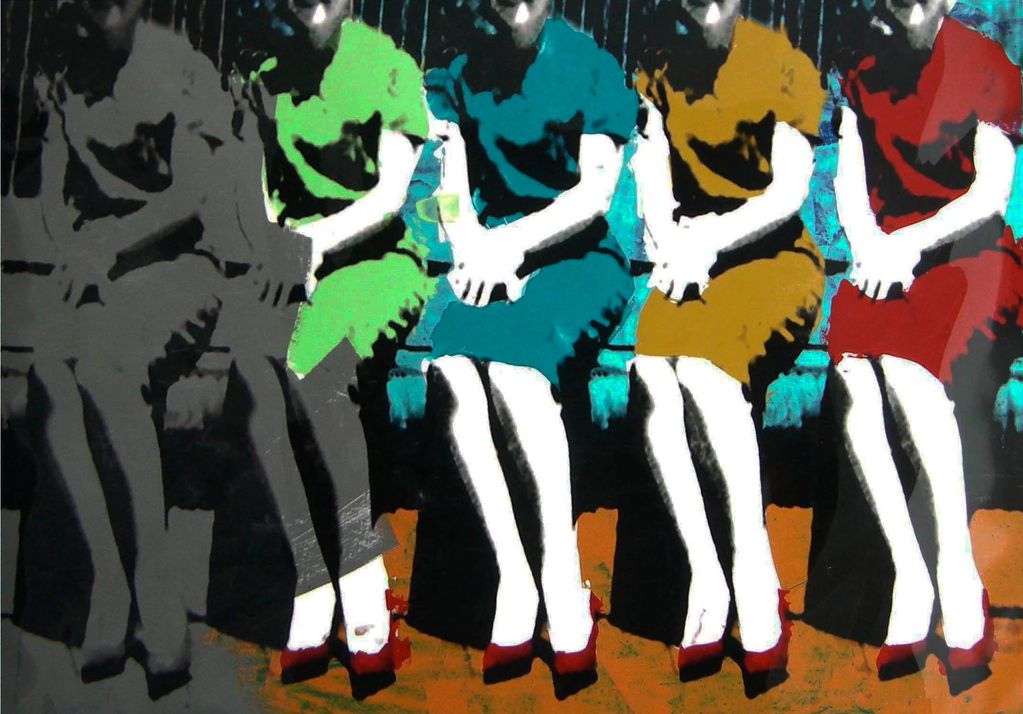 Mujeres Sentadas_SF. Serie. 80X120. Impresión y esmalte sobre acetato. 2008
