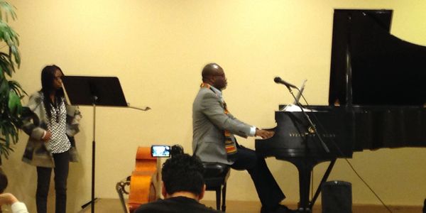 Beginner Piano Lessons and Advanced Piano Lessons at the Las Vegas Piano School for Children and Adults