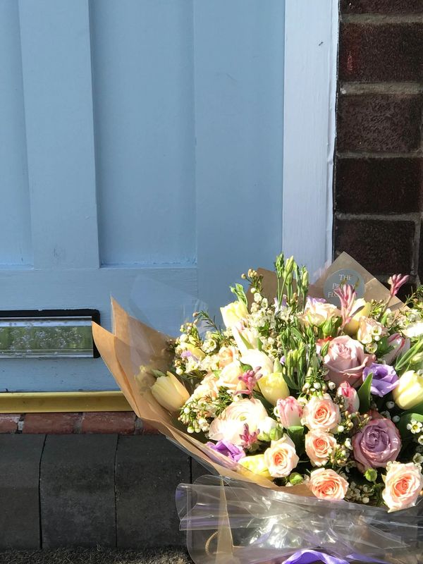 Unique gifts or live music and fresh flowers