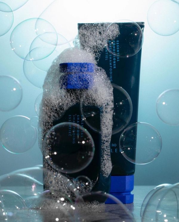 Every day shampoo + conditioner that incorporates eco friendly ingredients and packaging