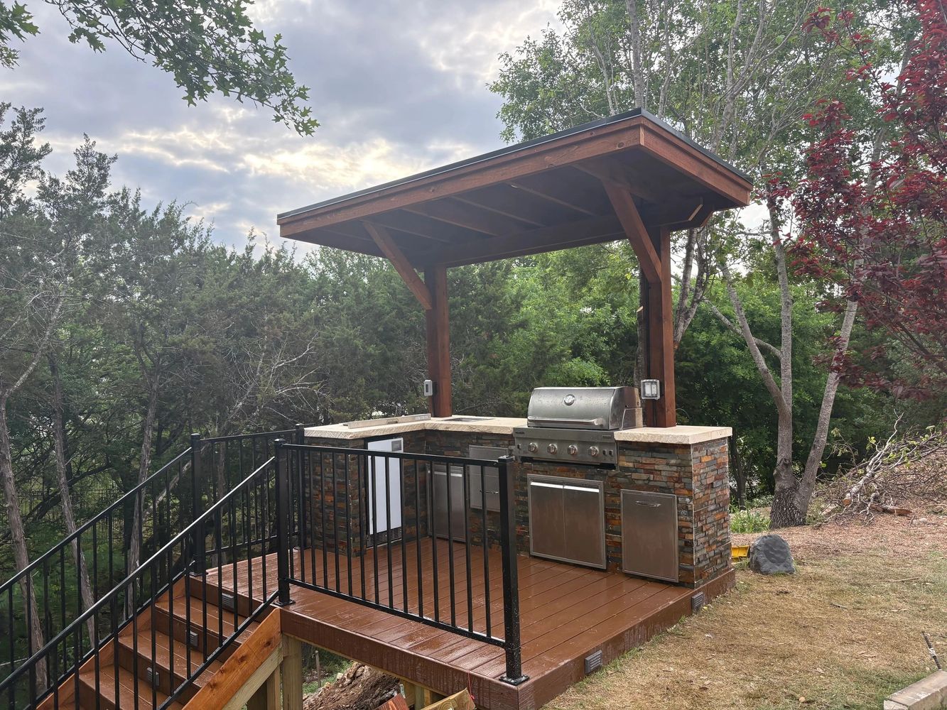 Luxury outdoor deck/kitchen.