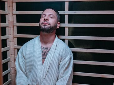 sauna near me, south surrey sauna, infrared sauna surrey, salt wellness, heat therapy