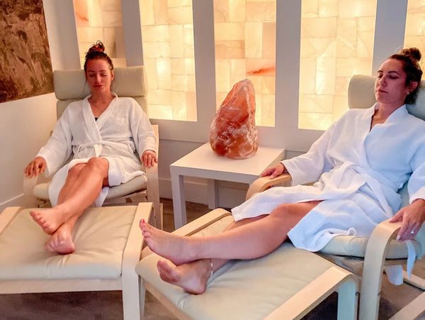 salt therapy, halotherapy, salt wellness cave, spa day, south surrey, whiterock, health soa relax