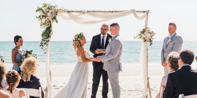 Pastor Heath Weddings, Pastor Heath Watson, Tampa Bay Area Wedding Officiant, Wedding Ceremony