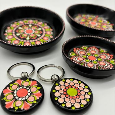 dot design plates and keychains