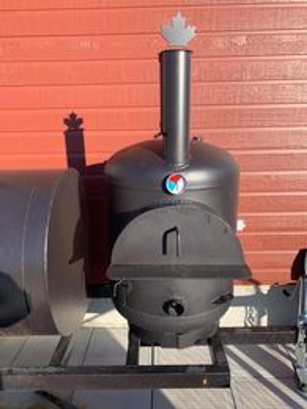 Smoker with wood oven Pizza