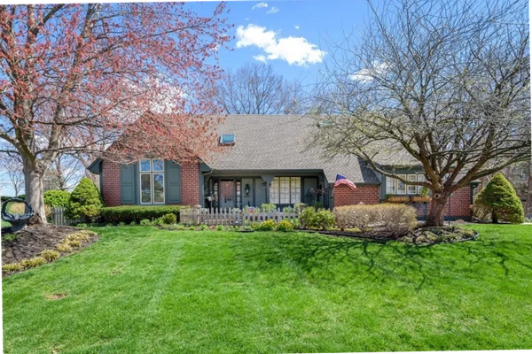 Leawood home, listed by Sarika Brinkman as Seller's Agent