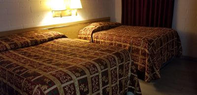 Arroyo Motel rooms