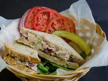 Cranberry Chicken Sandwich
lettuce tomato, mixed greens and pickles