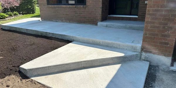 concrete steps with a nice finish in Ottawa