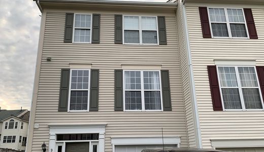 Windows and glass Repair is our domain,  residential and commercial glass in northern virginia.