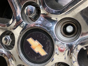 New year original Chevy car rims and lug hole