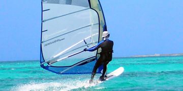 Hugh Lamle windsurfing