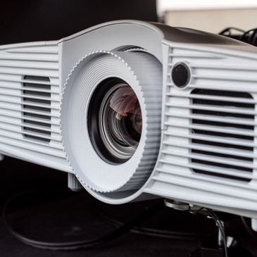 Outdoor Home Theater HD Projector