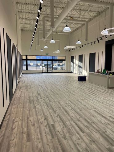 Jenny's Retail Store in Medicine Hat Mall, Project Managed by Aylesworth Project Management.