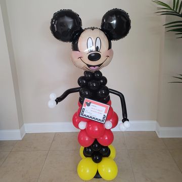 Mickey Mouse Balloon Sculpture