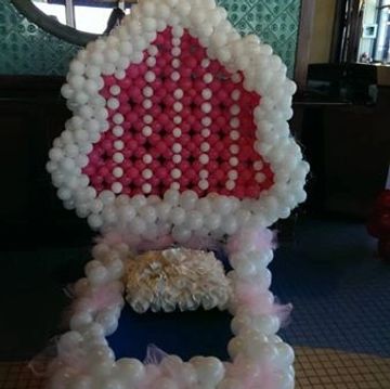 Sea Shell Balloon Sculpture