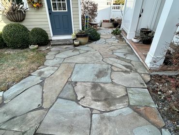 Irregular Natural Flagstone Patio