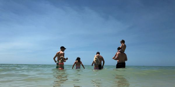 Boat Tour Marco Island
Dolphin Tours
Shelling Tours
10,000 islands
Marco Island
Banyan Charters