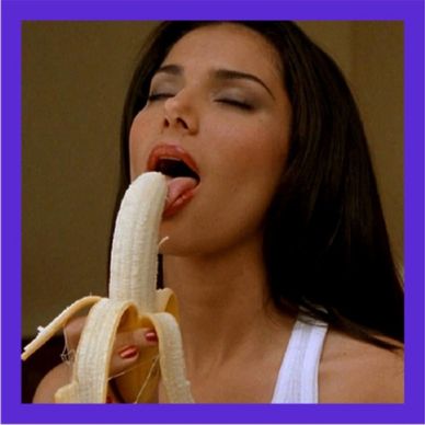 Chamet host registration screen showing quick sign-up and daily earning features.