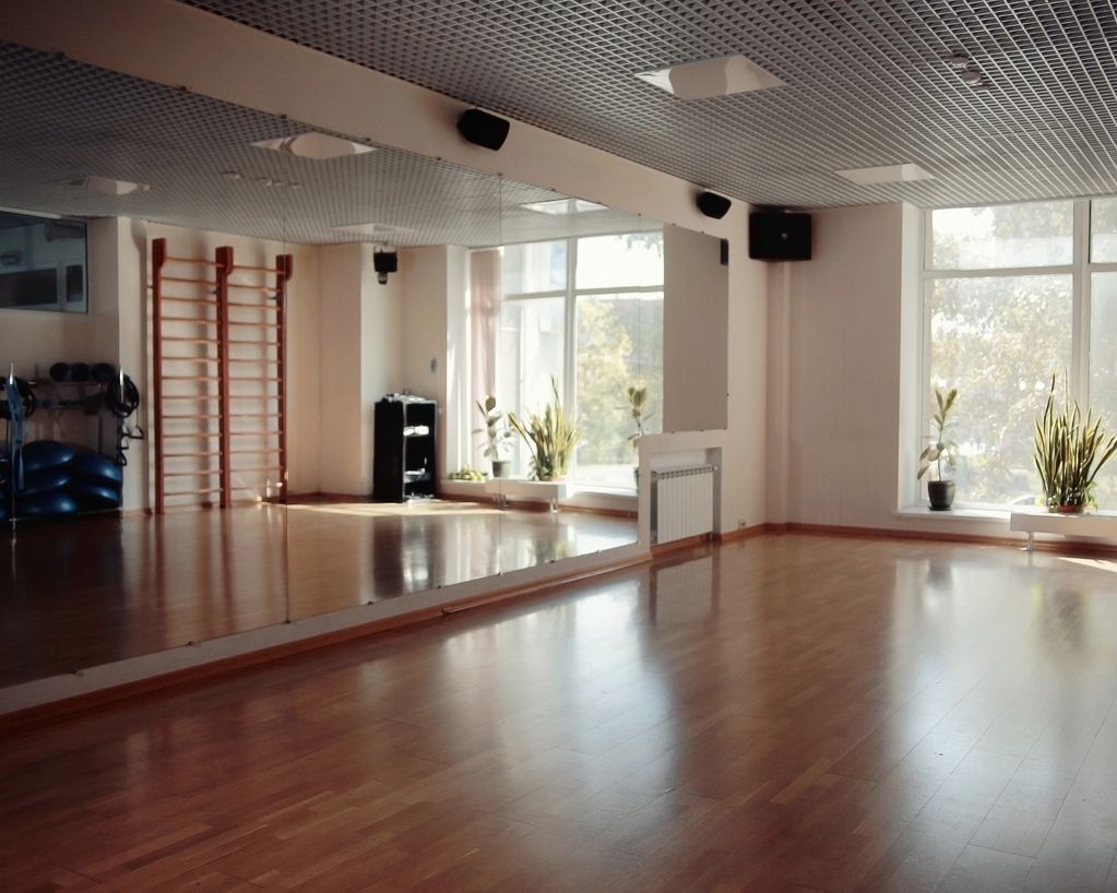 mirror wall in a studio