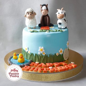 Baby Animals Farm Cake