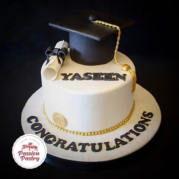 Graduation Cake Fondant