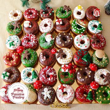 Mini Christmas decorated Doughnuts