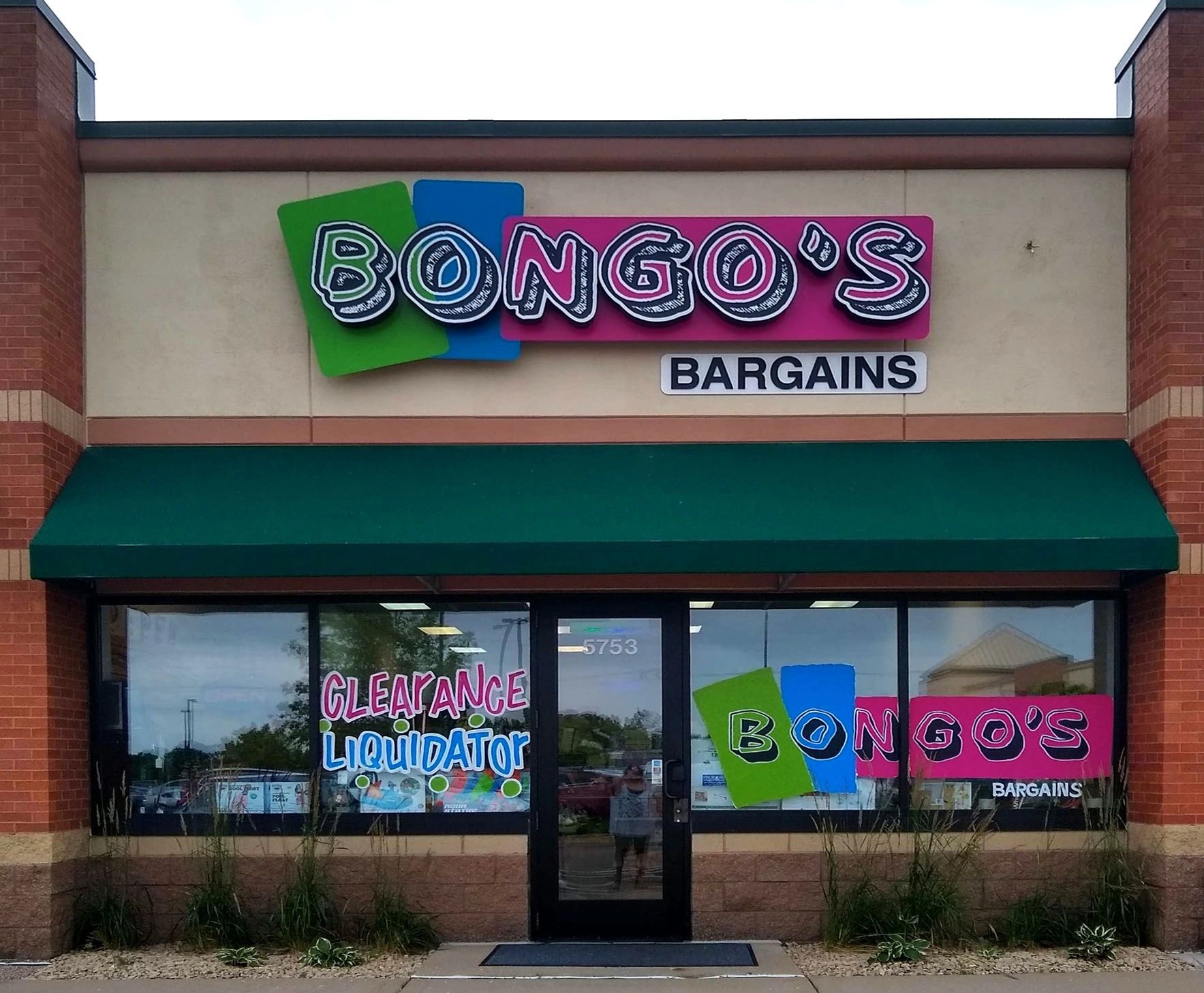 Bongo's Bargains storefront in Savage MN