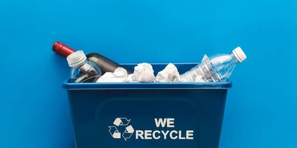 Recycling bin image