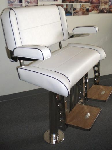 NAVIGATOR 1500

Double Wide Helm Chair Made to Your Order In Any Size