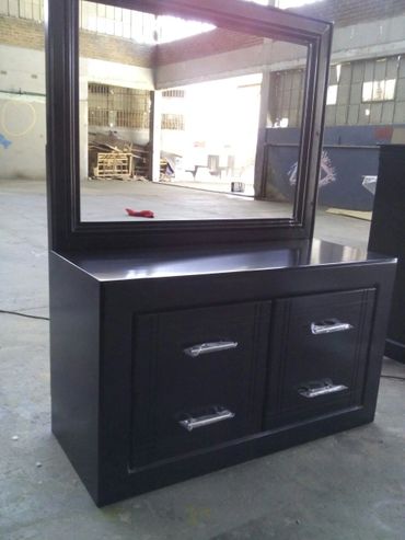 4 drawers dressing table