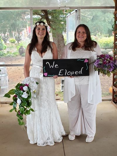 How to elope in PA, Elope in PA, Small Elopement PA, Magistrates who marry PA, Where to Elope PA