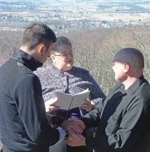 Mountain top elopement on the Appalachian Trail on PA MD Line, Elope in PA, How to elope in PA