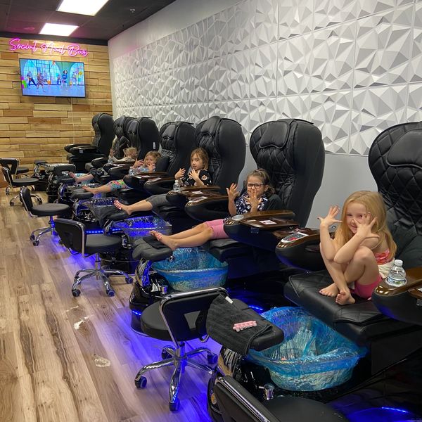 Group pedicures