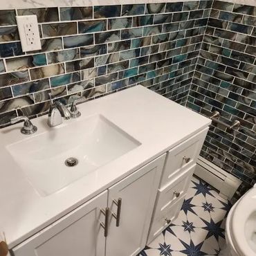 Kitchen & bathroom renovation services by AQ Construction, in the Bronx and Nassau County.