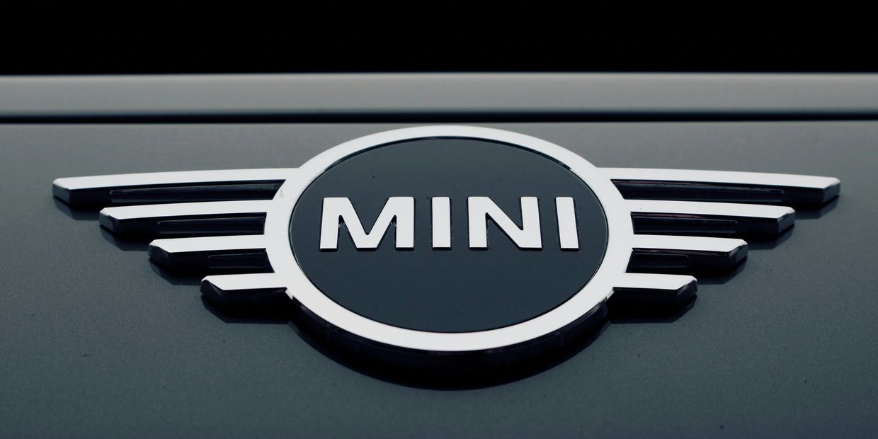 car keys, lost car keys or spare car keys or locked keys in car. Wiltshire Berkshire Oxfordshire